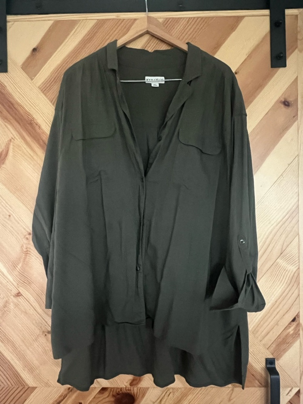 Ava & Viv Olive Green Button-Front Tunic Blouse